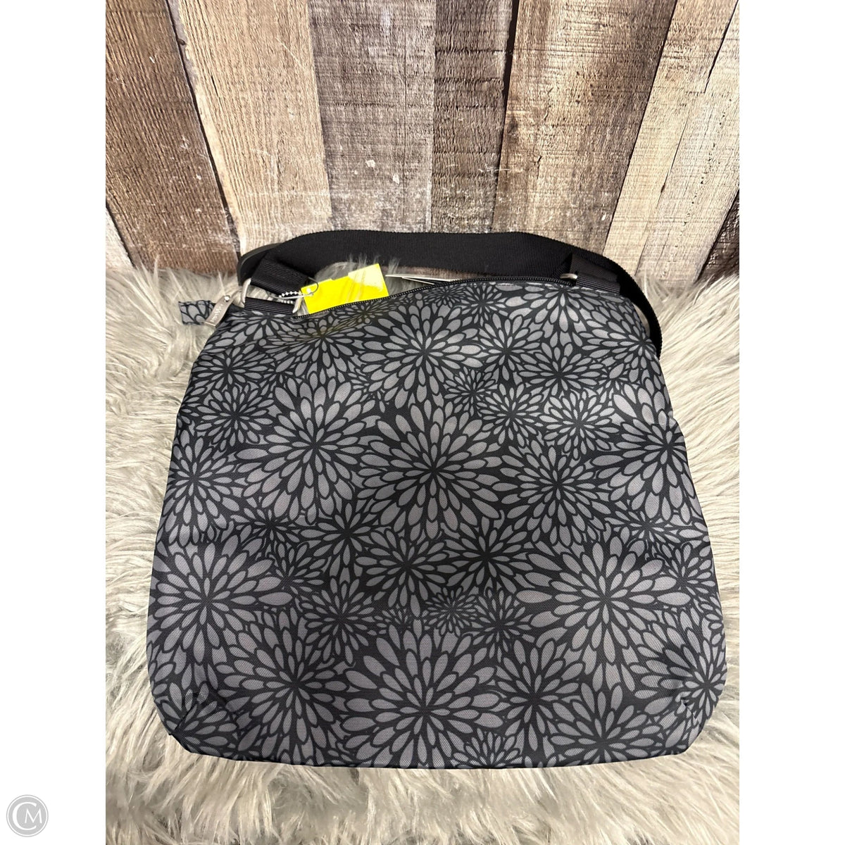 Crossbody By Baggallini, Size: Large