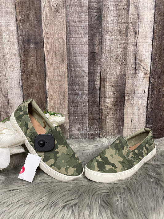 Shoes Sneakers By Old Navy In Camouflage Print, Size: 7