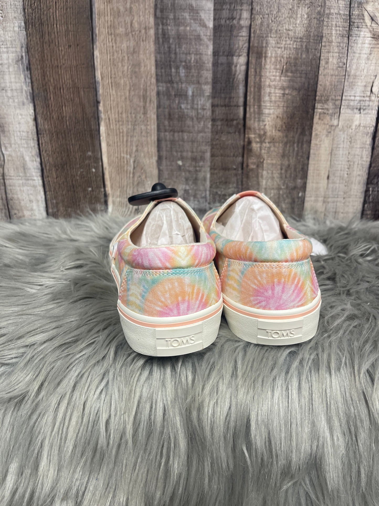 Shoes Sneakers By Toms In Tie Dye Print, Size: 9