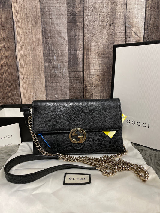 Wallet Luxury Designer By Gucci, Size: Medium