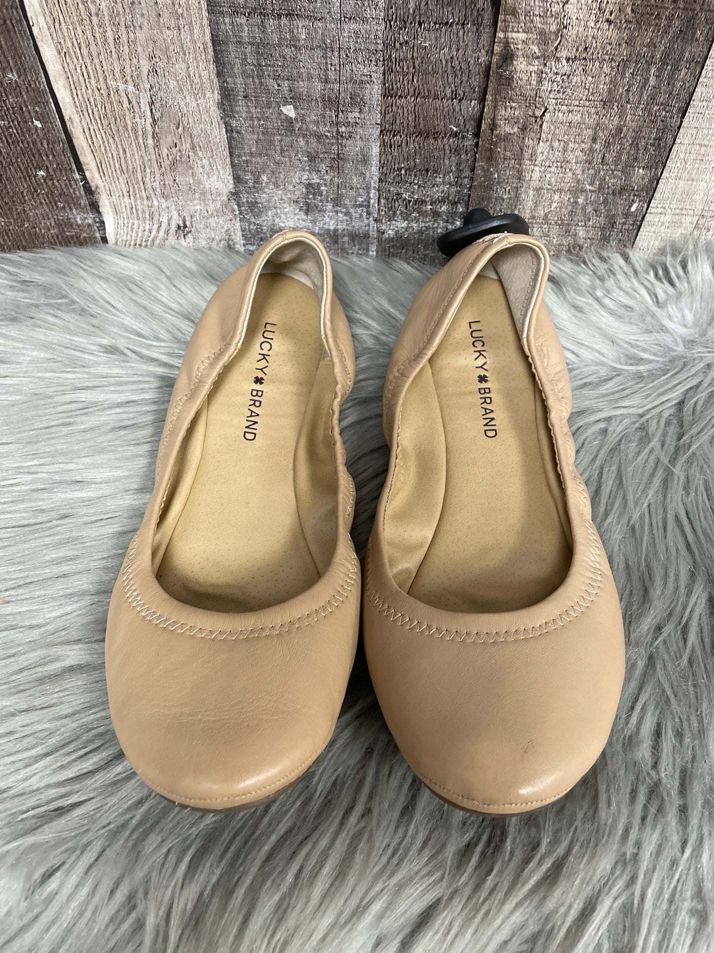 Shoes Flats By Lucky Brand In Tan, Size: 9