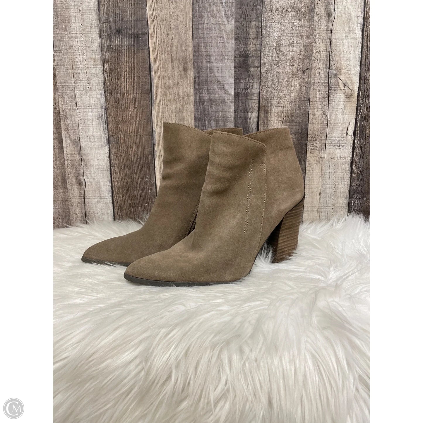 Boots Ankle Heels By Guess In Tan, Size: 10