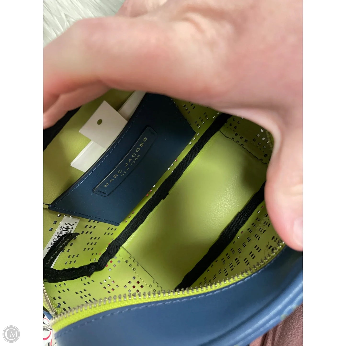 Crossbody Luxury Designer By Marc Jacobs, Size: Medium