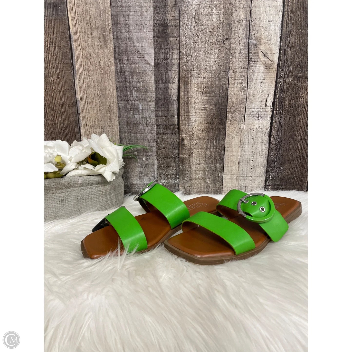 Sandals Flats By Franco Sarto In Green, Size: 7