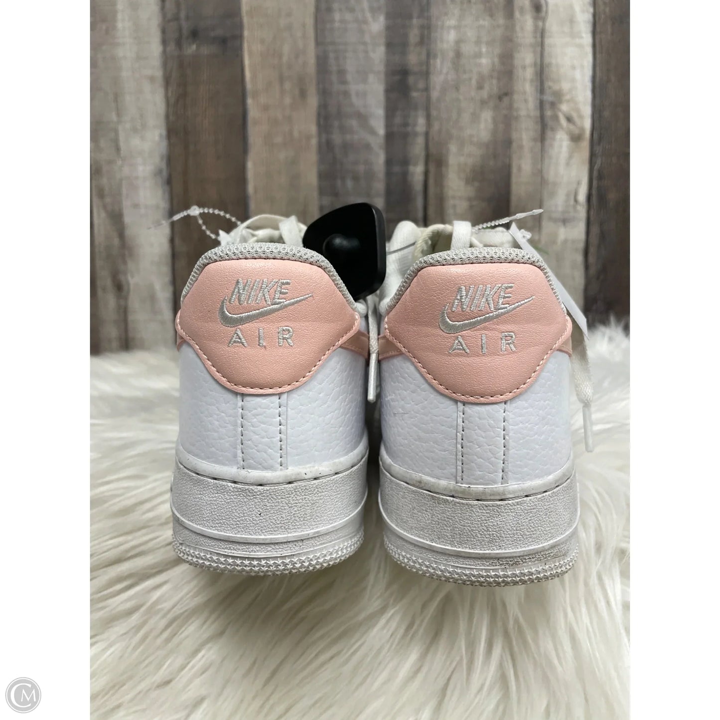 Shoes Athletic By Nike In Pink & White, Size: 10.5