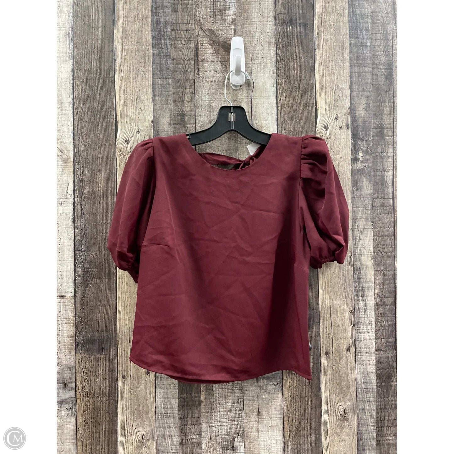 Top Short Sleeve By Express In Maroon, Size: M