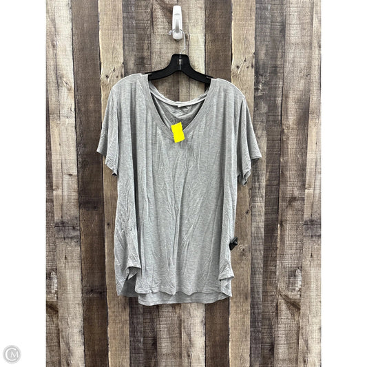 Top Short Sleeve By Cme In Grey, Size: 2x