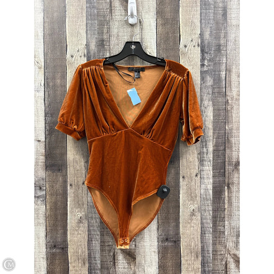 Top Short Sleeve By Forever 21 In Orange, Size: S