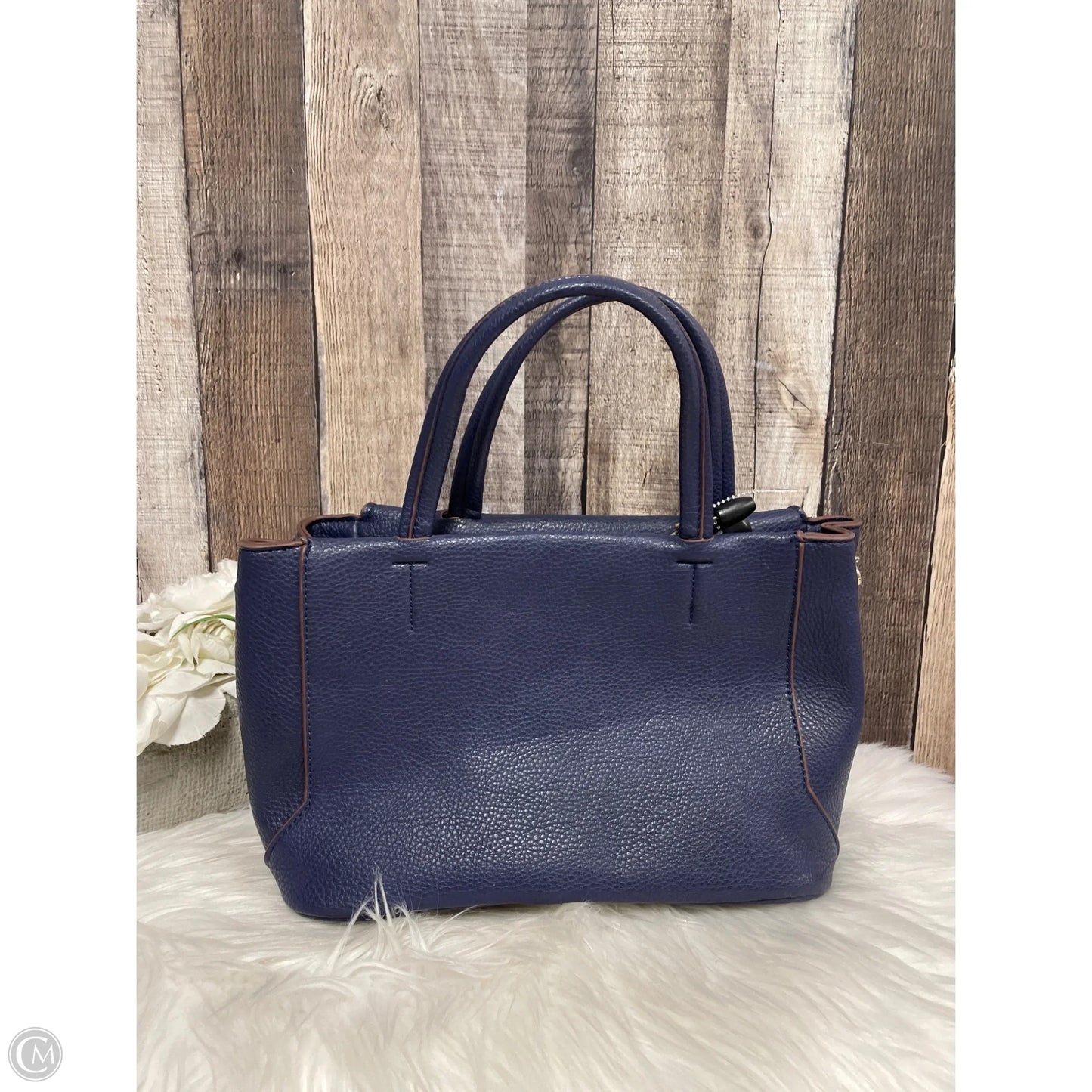 Handbag By Cmf, Size: Medium