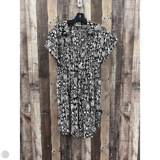 Dress Casual Short By Easel In Black & White, Size: M