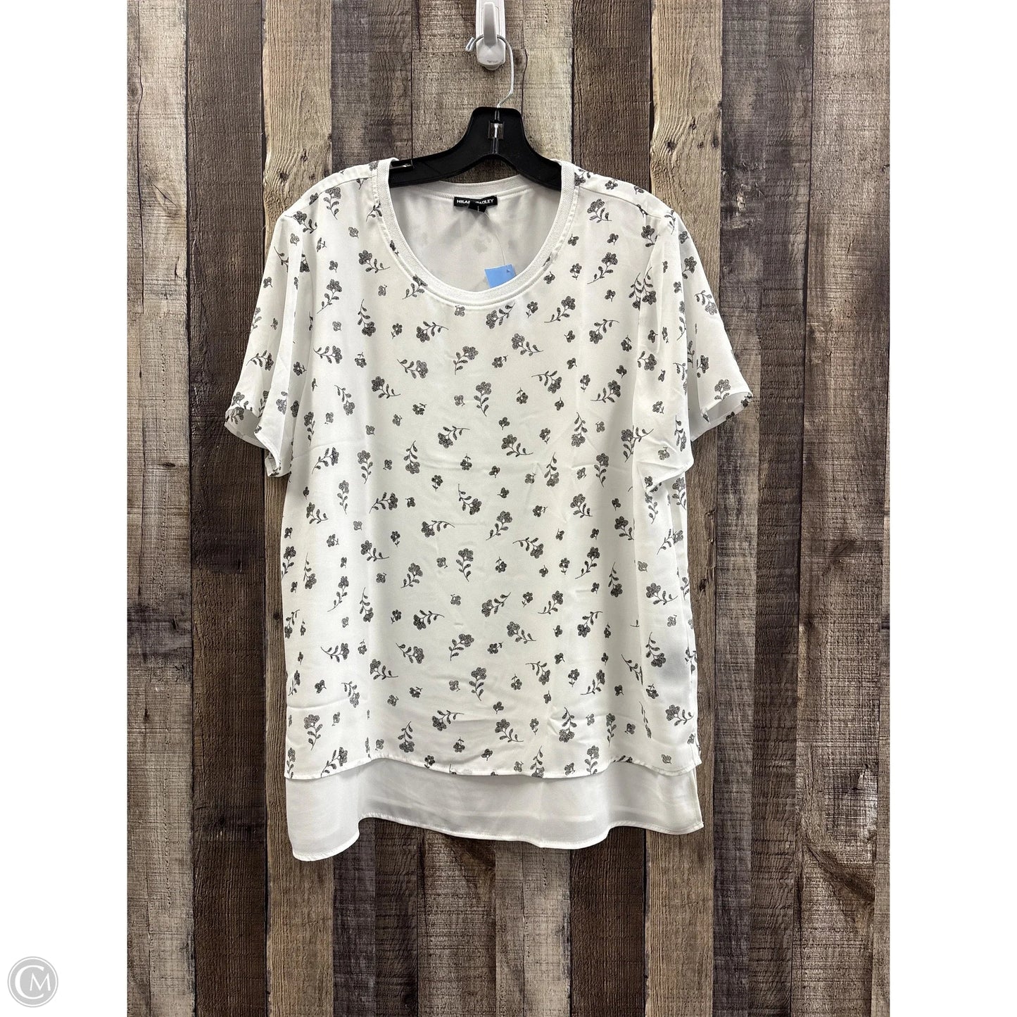 Top Short Sleeve By Hilary Radley In White, Size: L