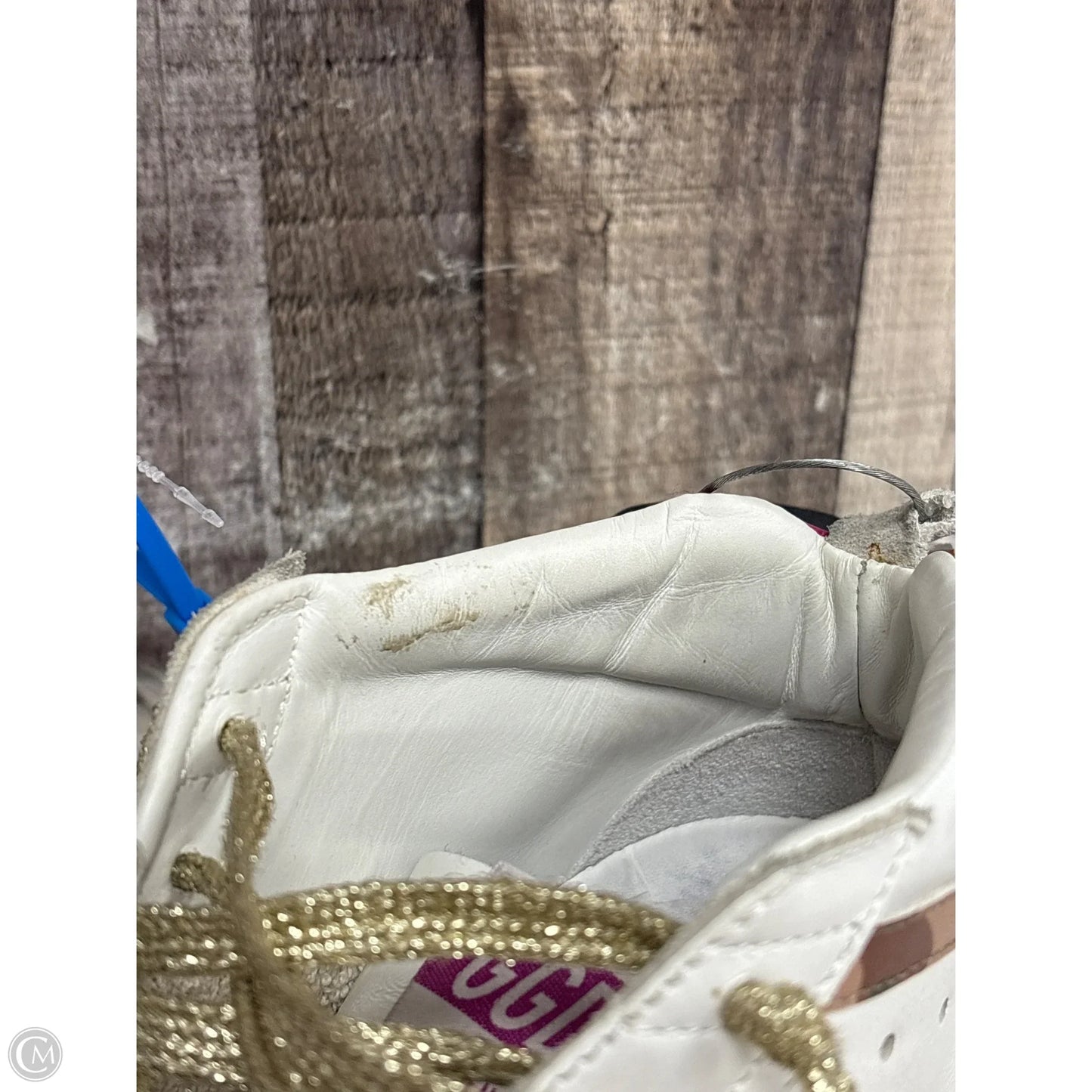 Shoes Luxury Designer By Golden Goose In Gold & White, Size: 8.5