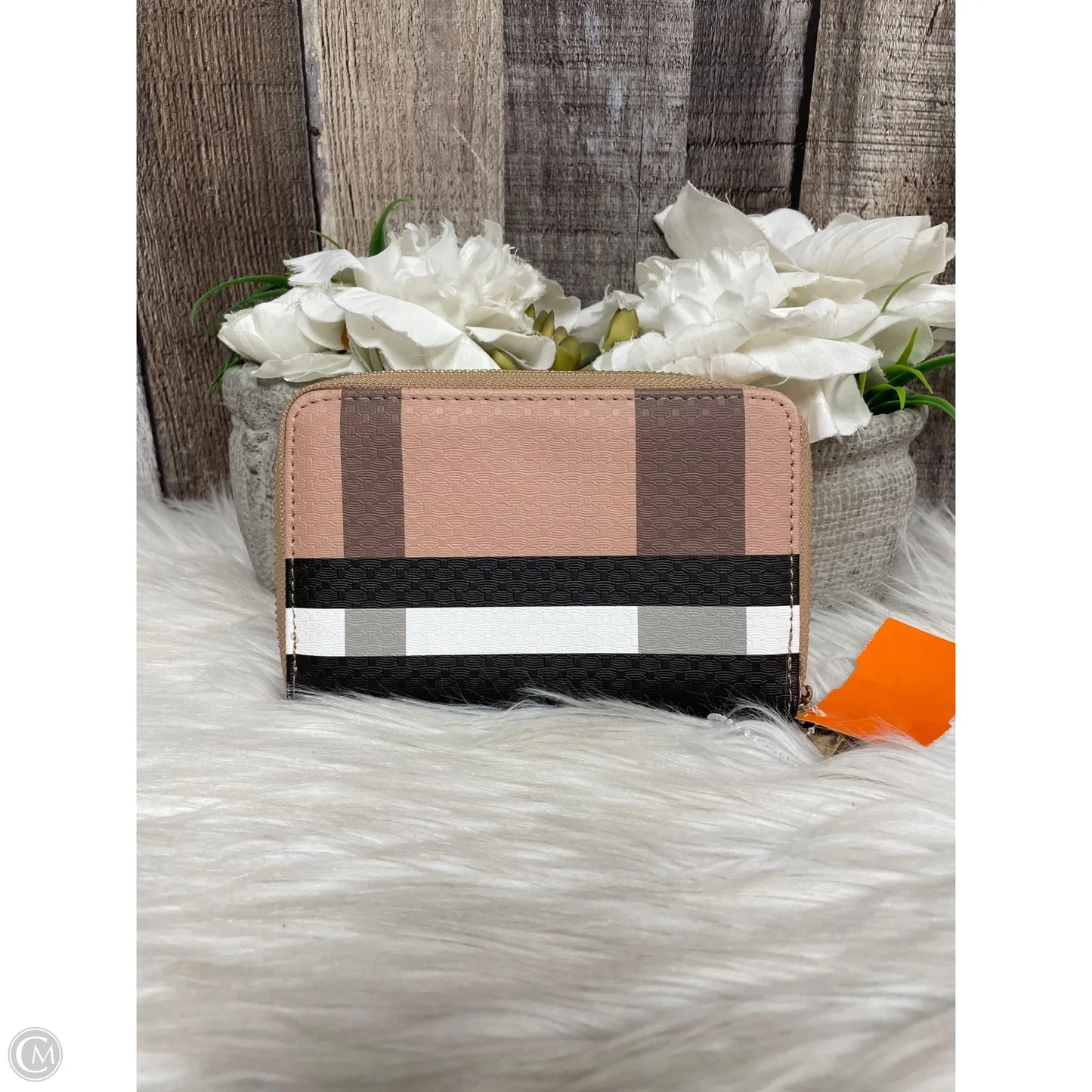 Wallet By Cmf, Size: Medium