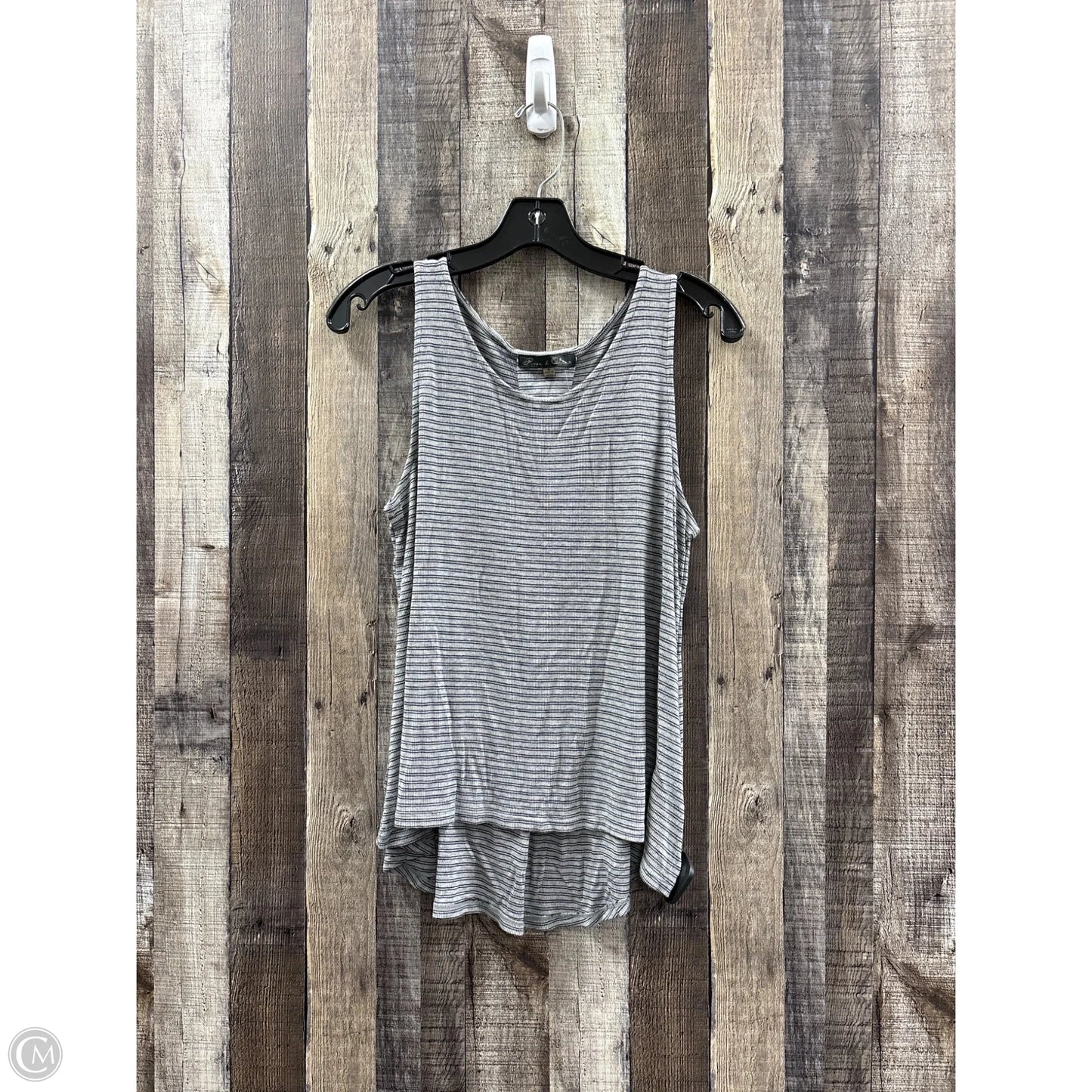 Top Sleeveless By Rose And Olive In Grey, Size: M