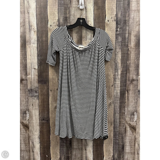 Dress Casual Short By Altard State In Striped Pattern, Size: S