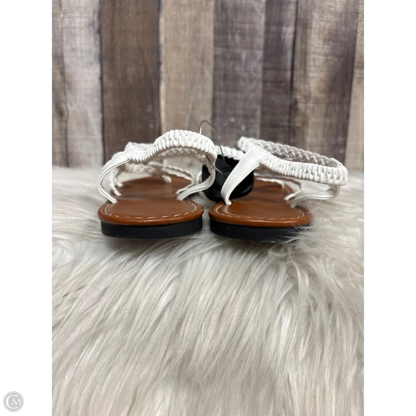 Sandals Flats By Cmf In White, Size: 7