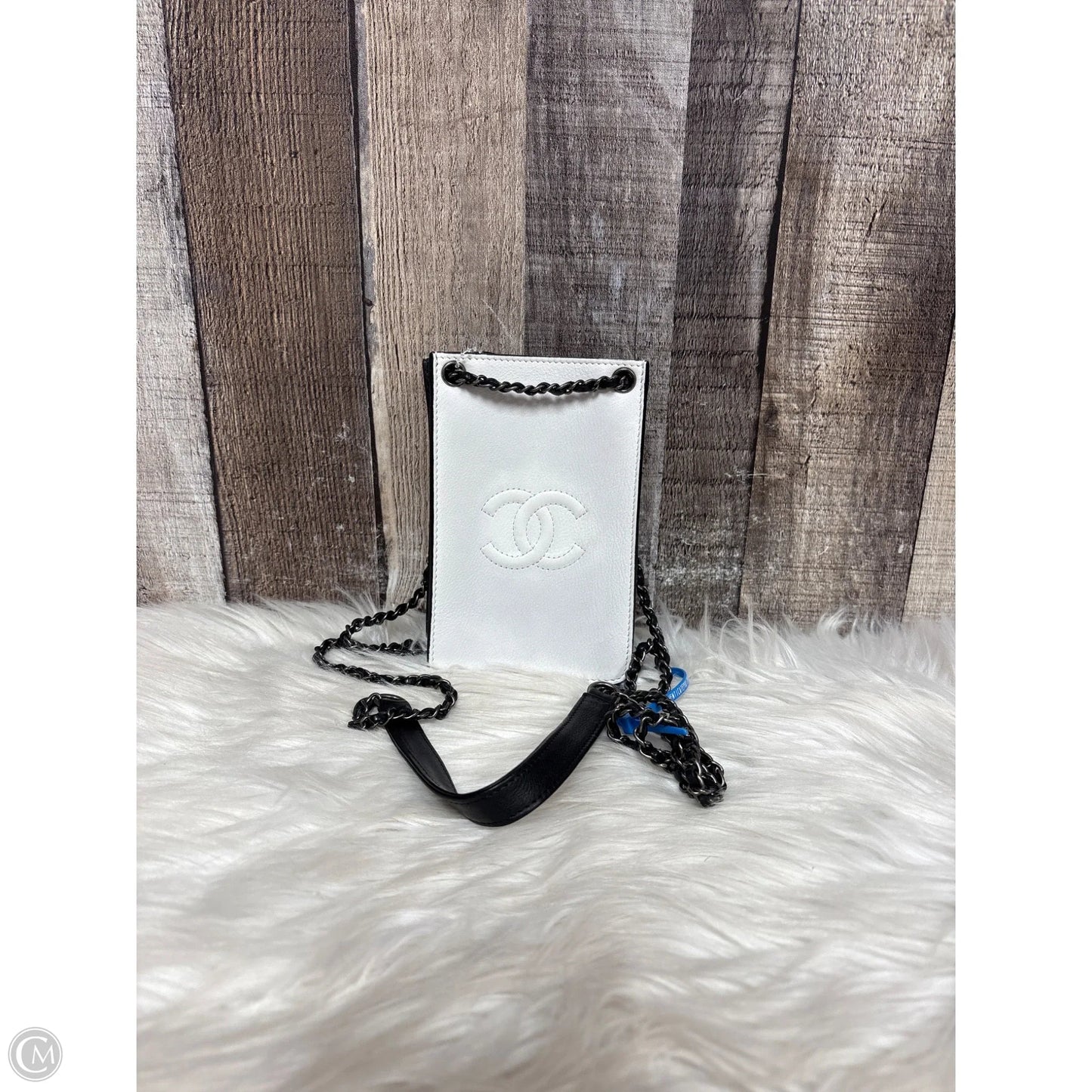 Crossbody Luxury Designer By Chanel, Size: Small
