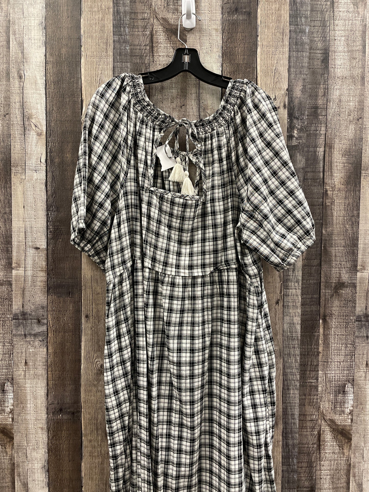 Dress Casual Maxi By Old Navy In Plaid Pattern, Size: Xxl