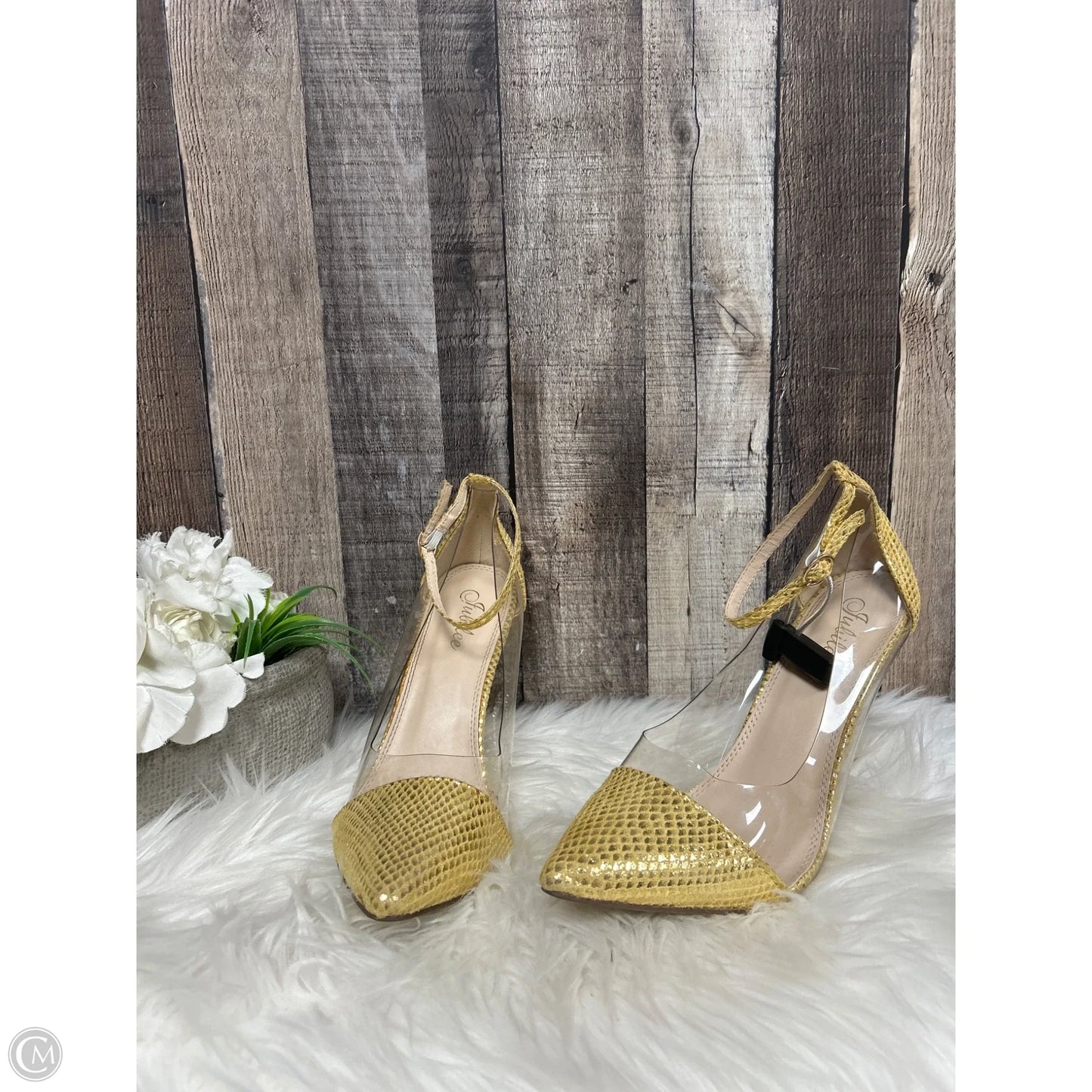 Shoes Heels Stiletto By Cme In Gold, Size: 11