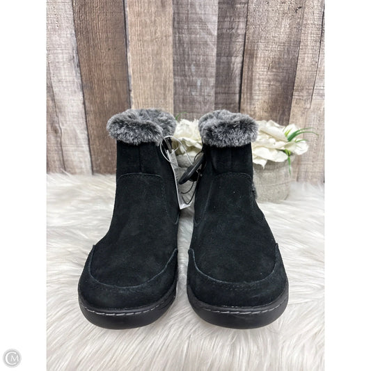 Boots Ankle Flats By Khombu In Black, Size: 8