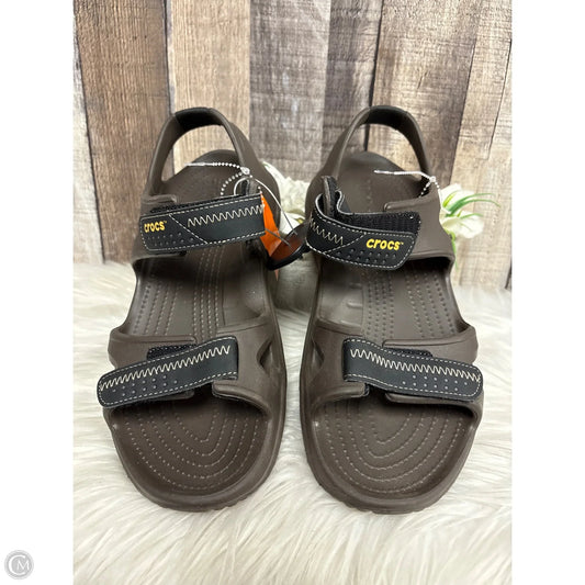Sandals Flats By Crocs In Brown, Size: 10