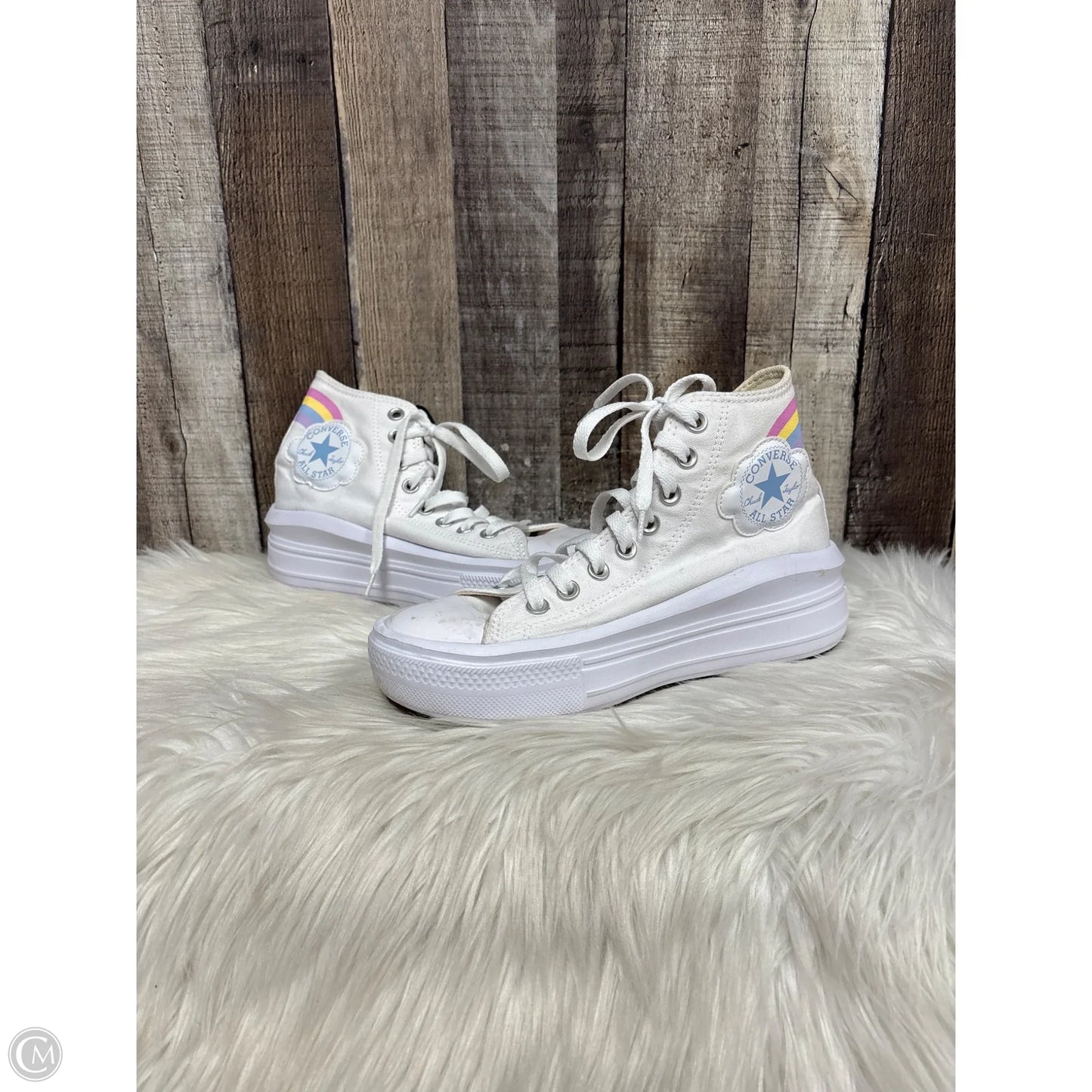 Shoes Sneakers By Converse In White, Size: 6.5