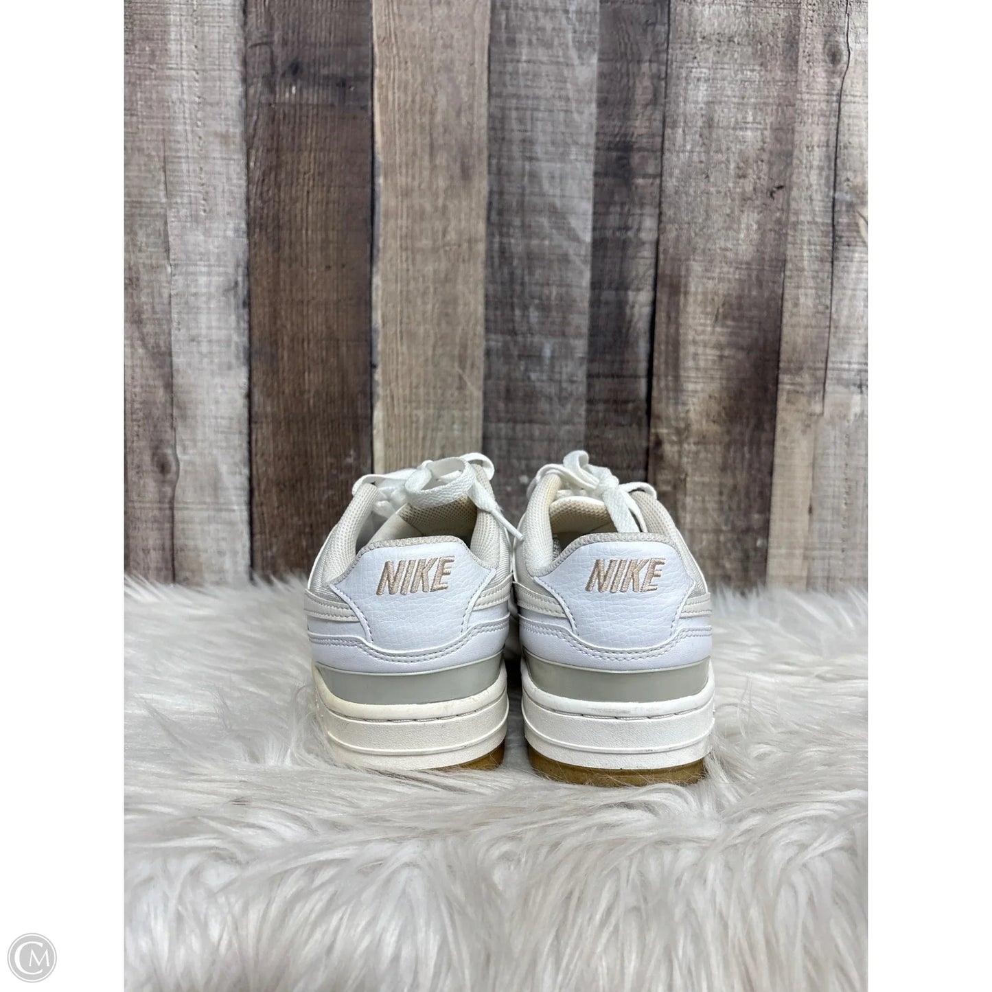 Shoes Athletic By Nike In White, Size: 8.5