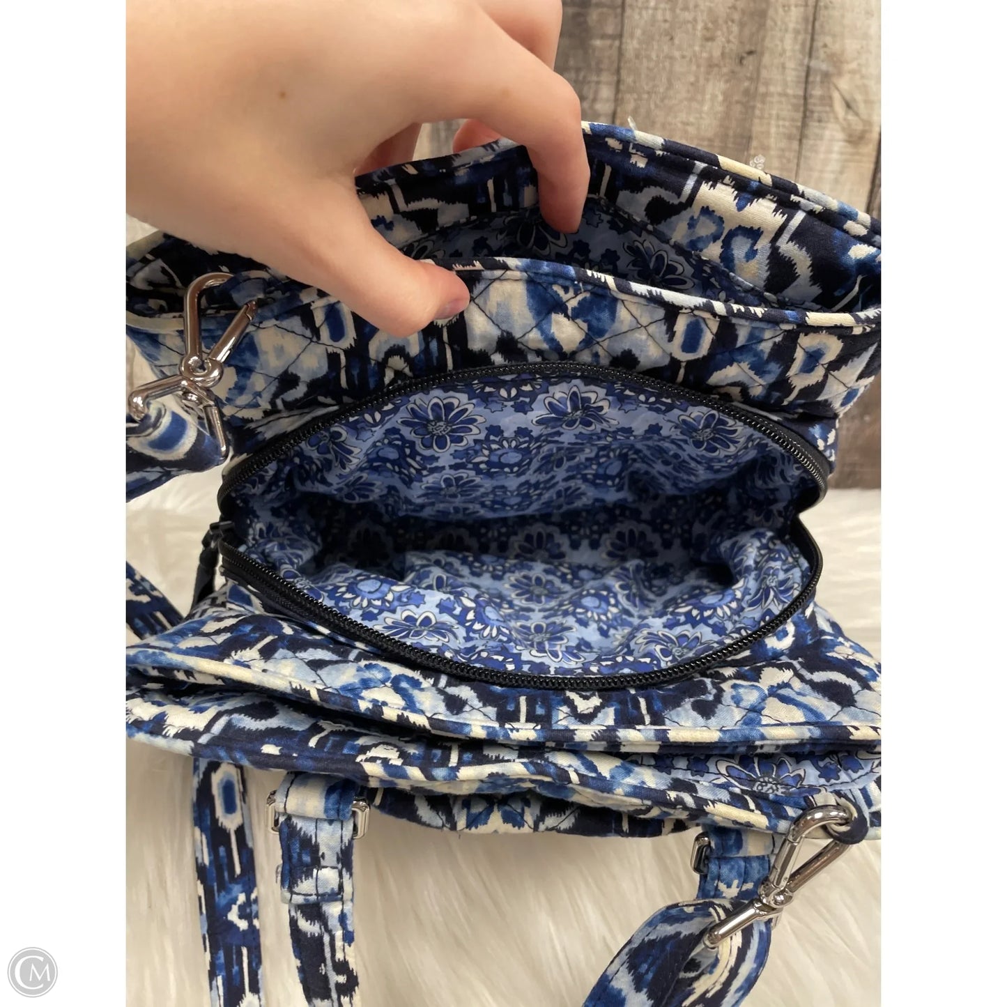 Crossbody By Vera Bradley, Size: Medium