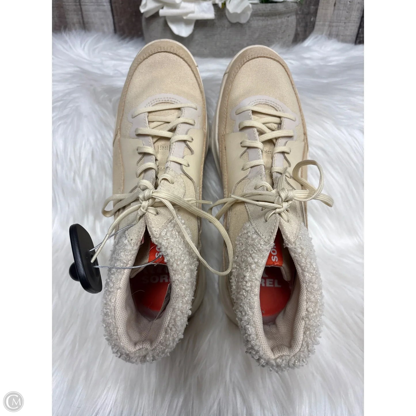 Boots Ankle Flats By Sorel In Cream, Size: 11