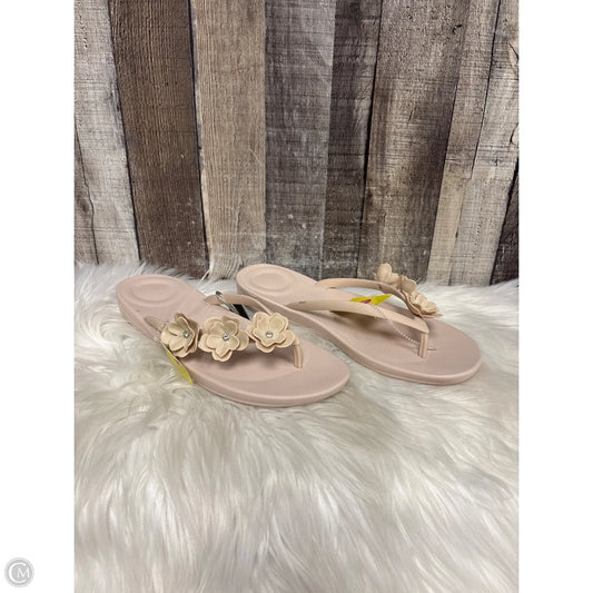 Sandals Flats By Fitflop In Pink, Size: 10