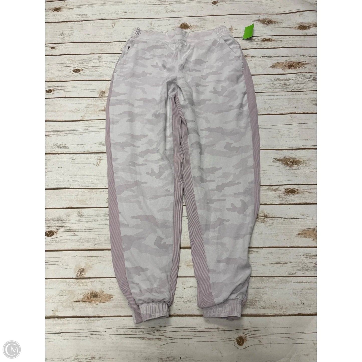 Athletic Pants By Athleta In Camouflage Print, Size: 6