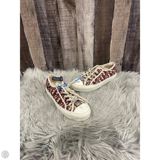 Shoes Luxury Designer By Dior In Maroon, Size: 9.5