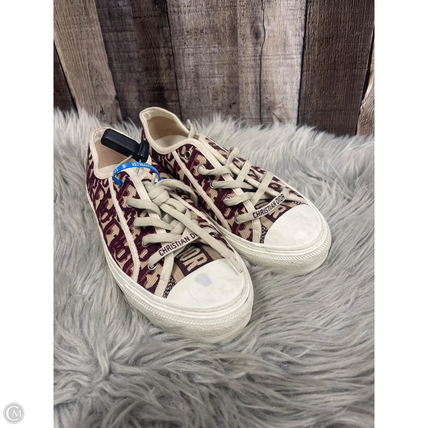 Shoes Luxury Designer By Dior In Maroon, Size: 9.5