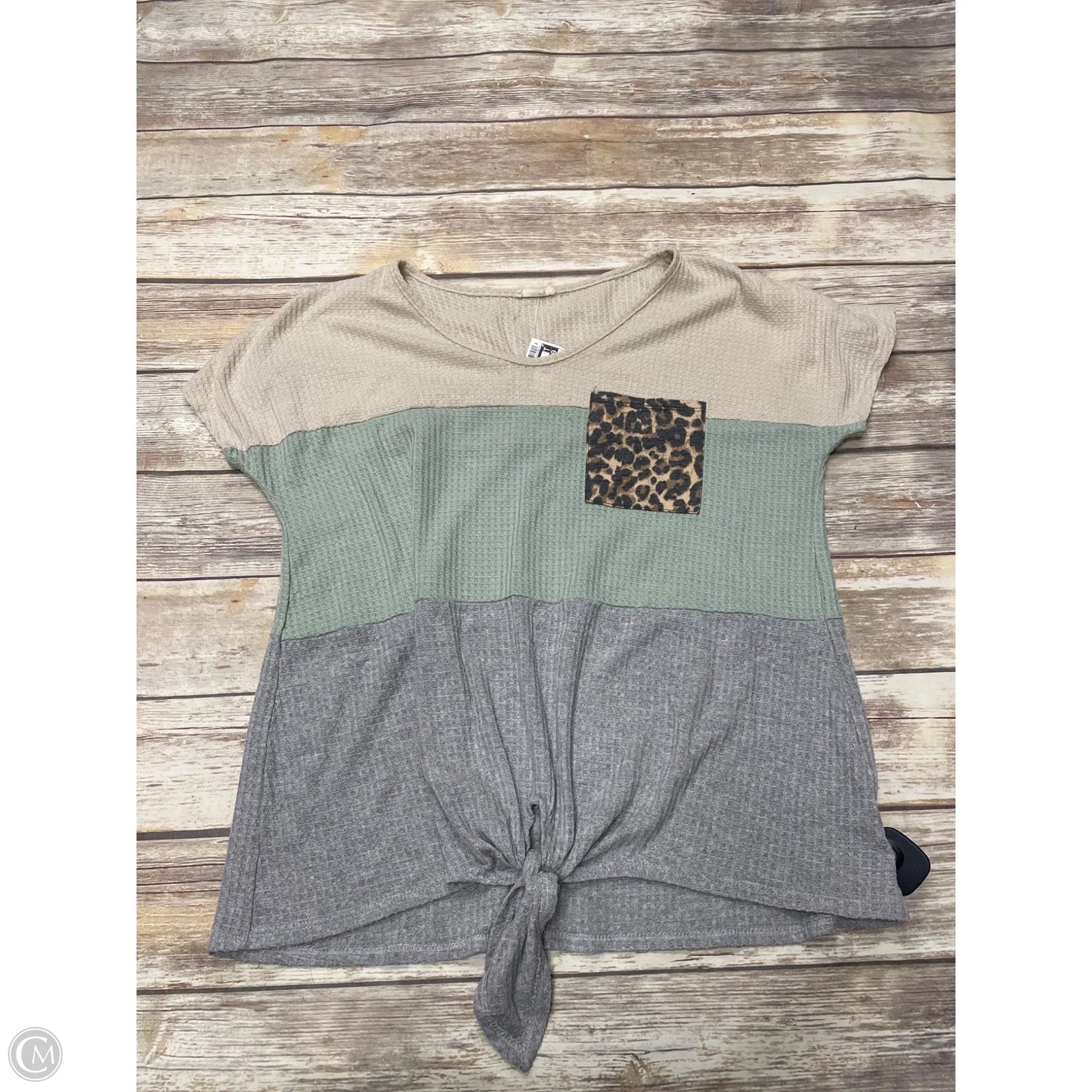 Top Short Sleeve By First Love In Multi-colored, Size: L