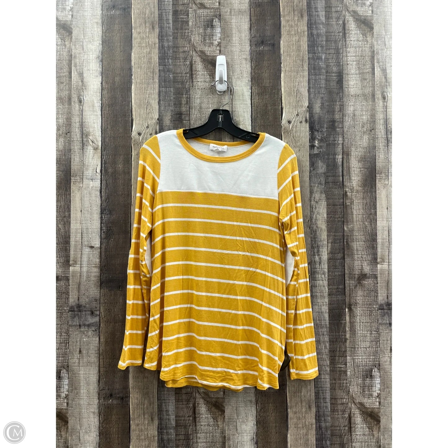 Top Long Sleeve By Cme In Gold & White, Size: S