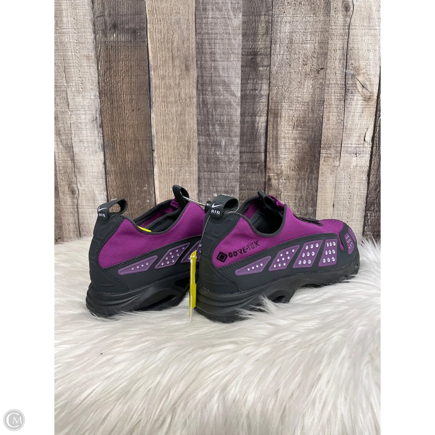 Shoes Athletic By Nike In Purple, Size: 9