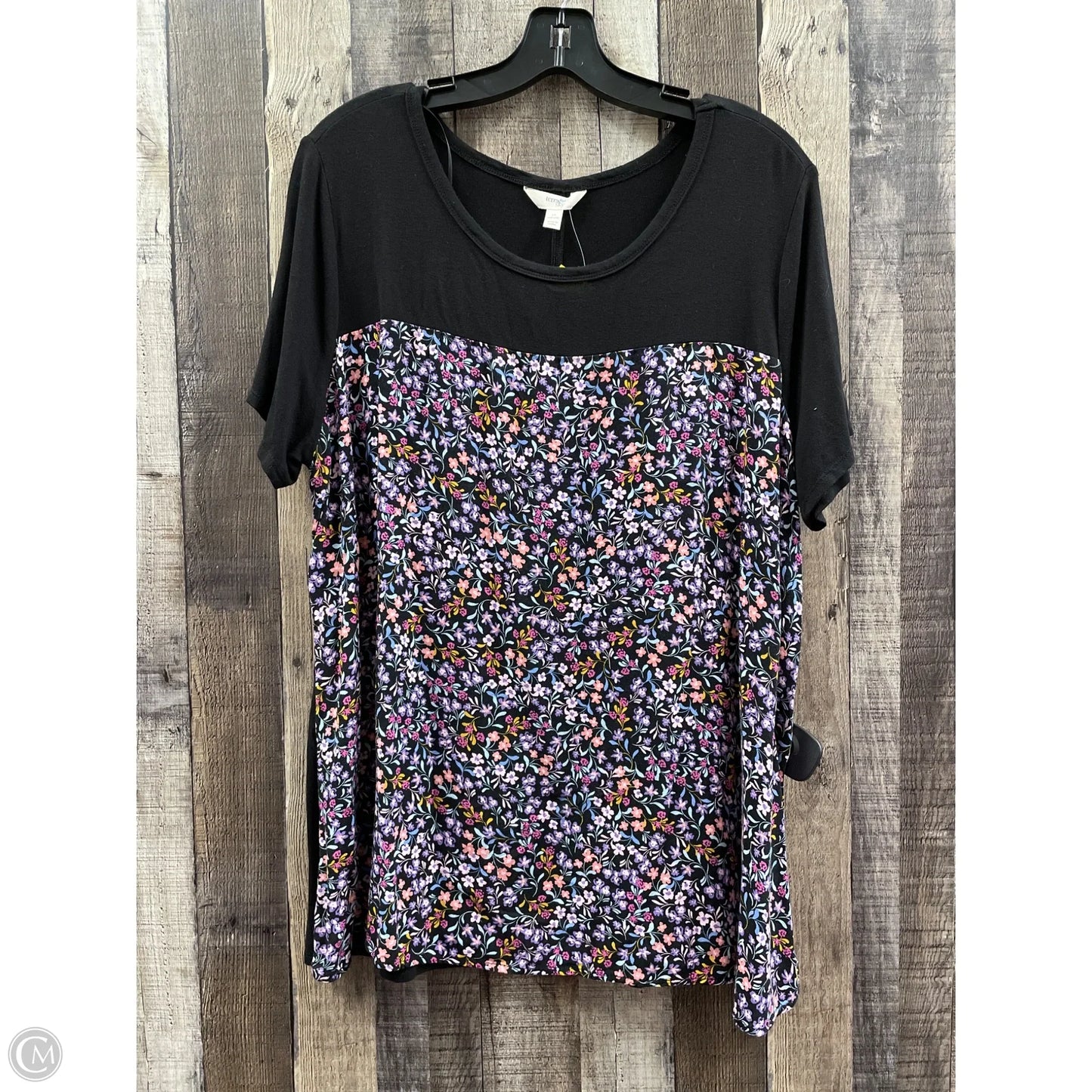 Top Short Sleeve By Terra & Sky In Black, Size: 1x
