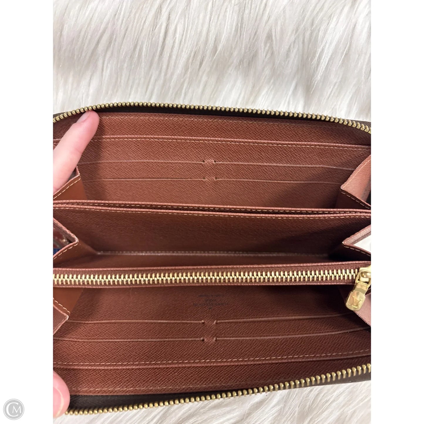 Wallet Luxury Designer By Louis Vuitton, Size: Large