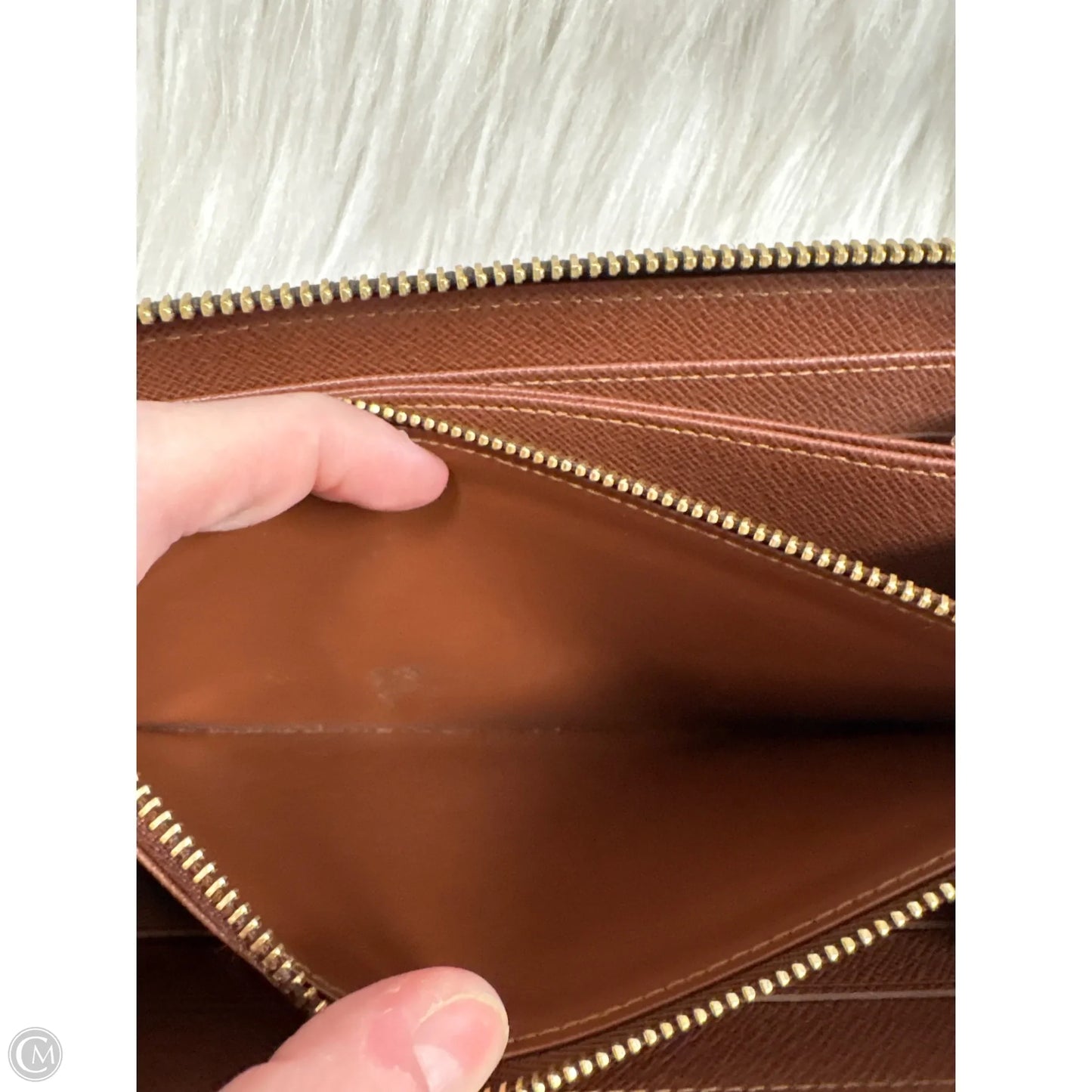 Wallet Luxury Designer By Louis Vuitton, Size: Large