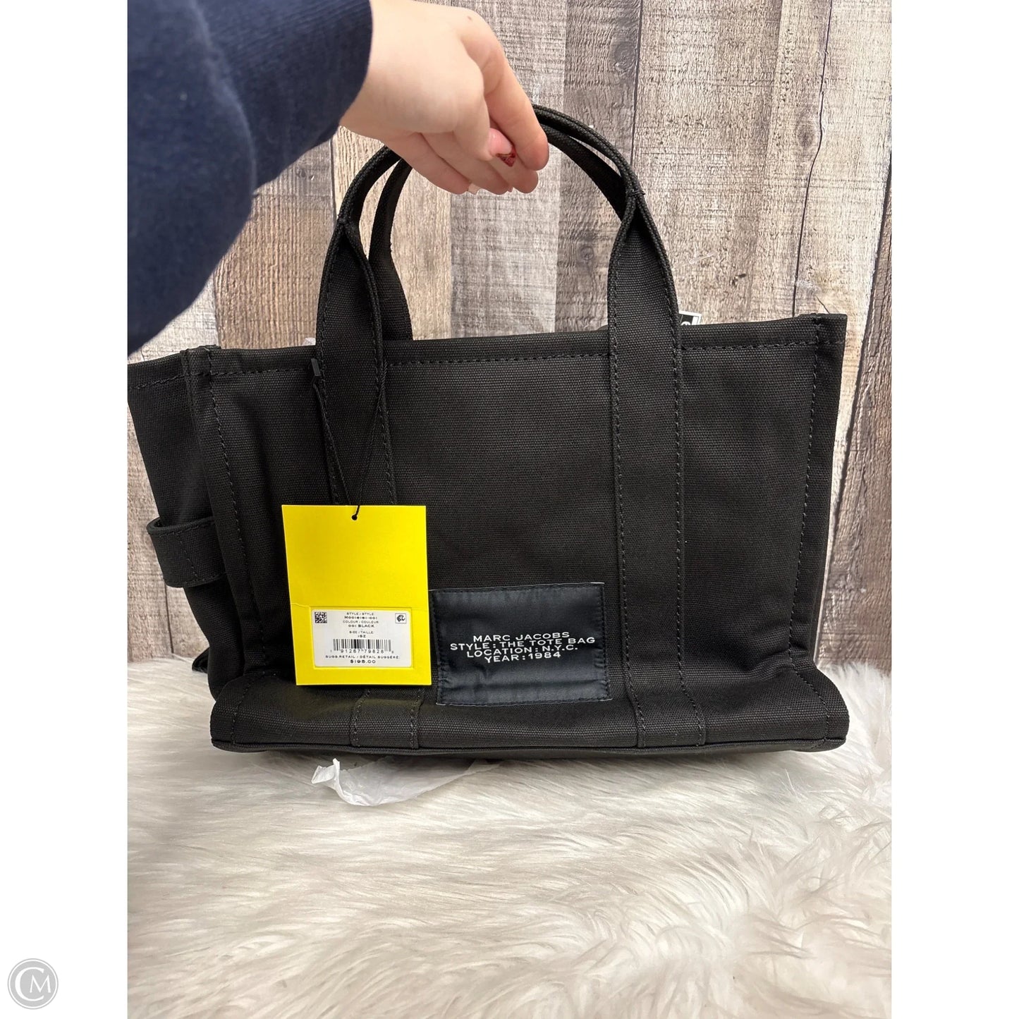 Tote Luxury Designer By Marc Jacobs, Size: Medium