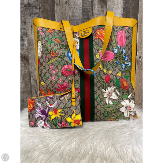 Tote Luxury Designer By Gucci, Size: Large
