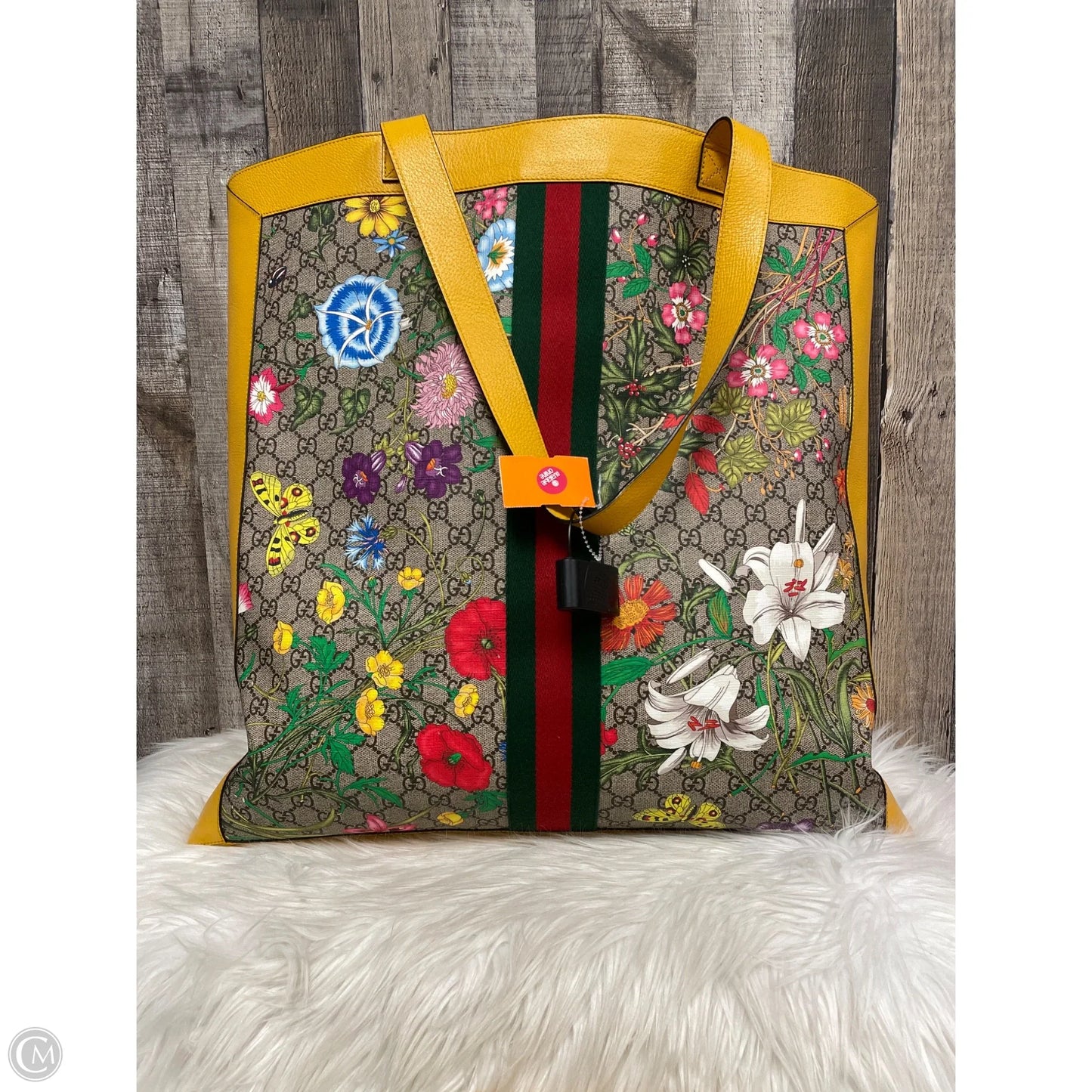 Tote Luxury Designer By Gucci, Size: Large