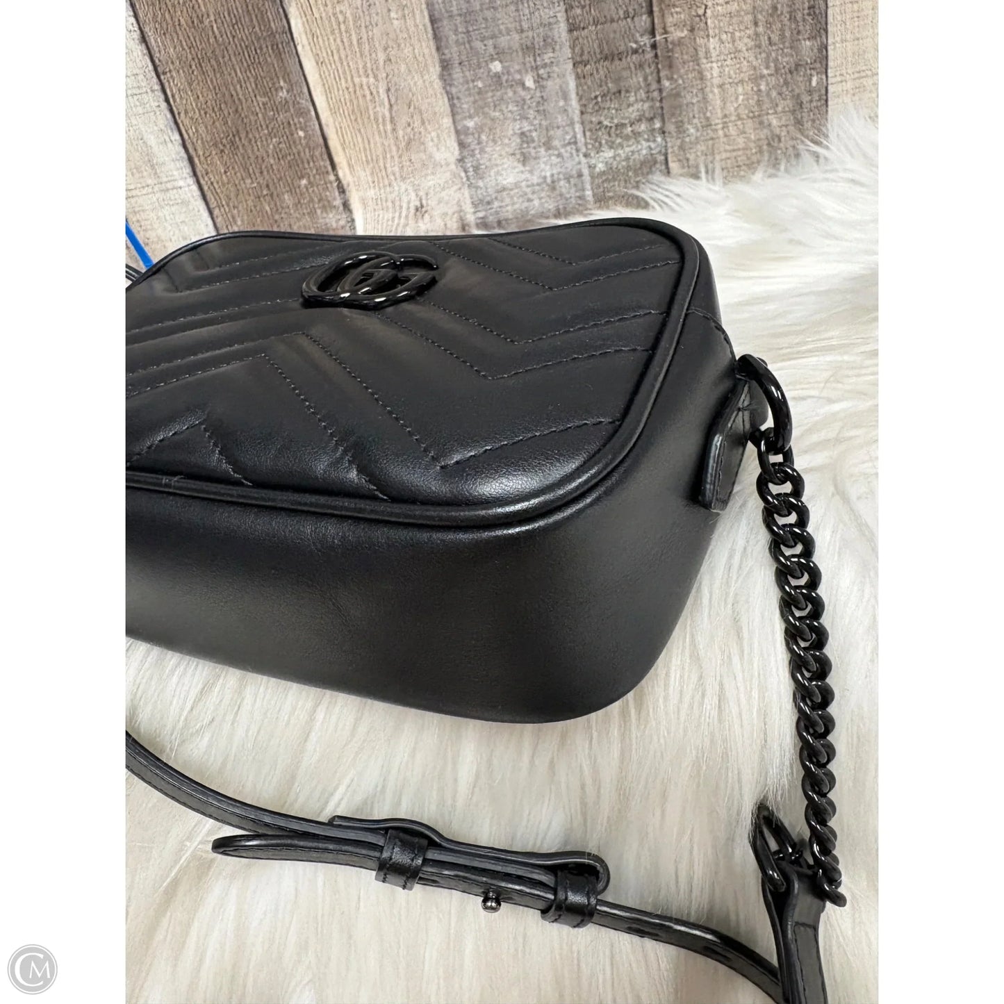 Crossbody Luxury Designer By Gucci, Size: Small
