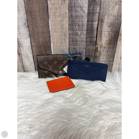 Wallet Luxury Designer By Louis Vuitton, Size: Medium