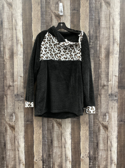 Top Long Sleeve Fleece Pullover By Cme  Size: M
