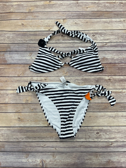 Swimsuit 2pc By Cme  Size: Xl