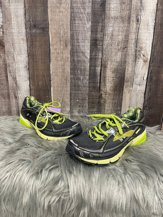 Shoes Athletic By Brooks  Size: 9.5