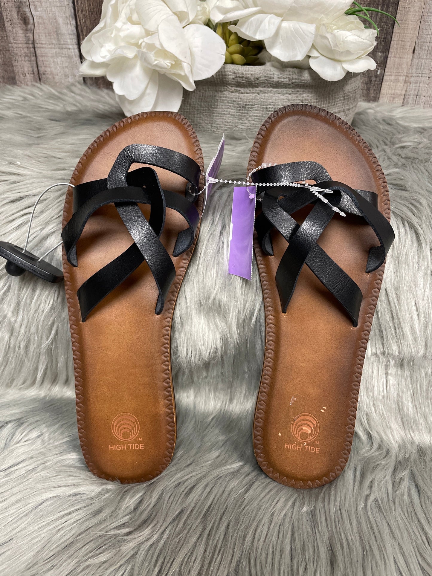 Sandals Flats By Cme  Size: 9