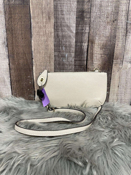 Crossbody By Joy Susan  Size: Small