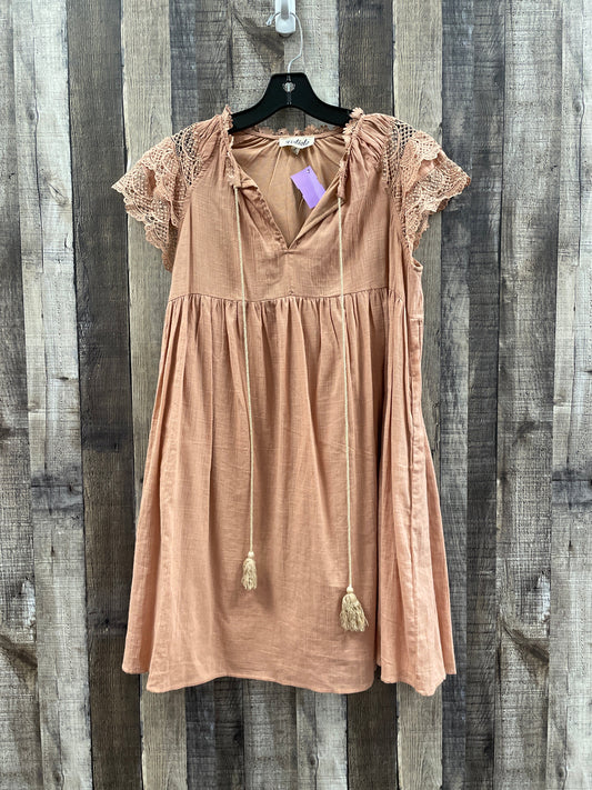 Peach Dress Casual Short Listicle, Size S